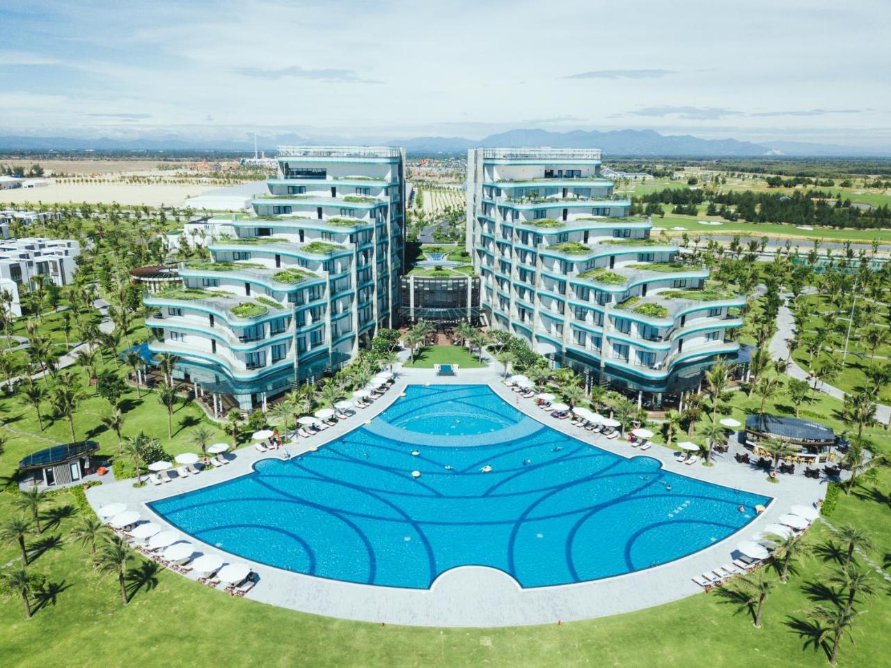 Vinpearl Resort & Golf Nam Hoi An Ha Binh Exteriör bild